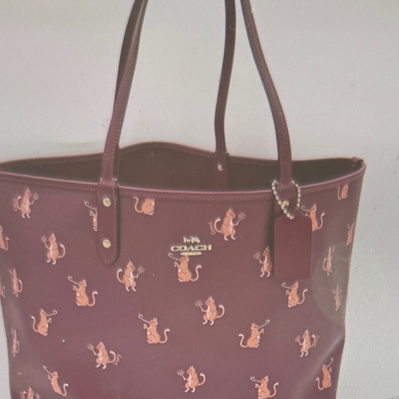Coach Maroon Cat Kitty Party Pattern Tote Reversible - Picture 1 of 6
